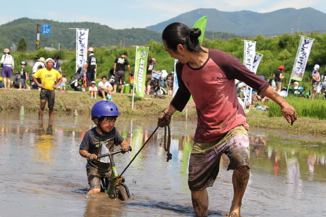 どろん子フェス１.JPG